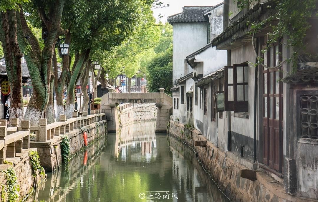 乾隆金丝楠木棺材上的原料，真是从朱棣陵墓偷来的吗？